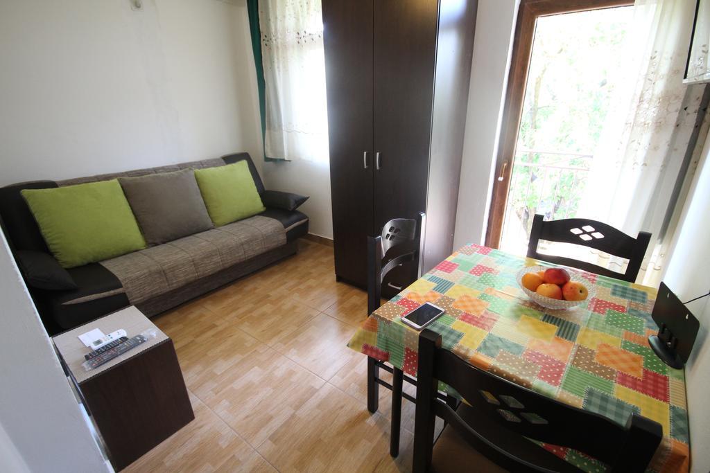 Apartments Olga Virpazar Exterior foto