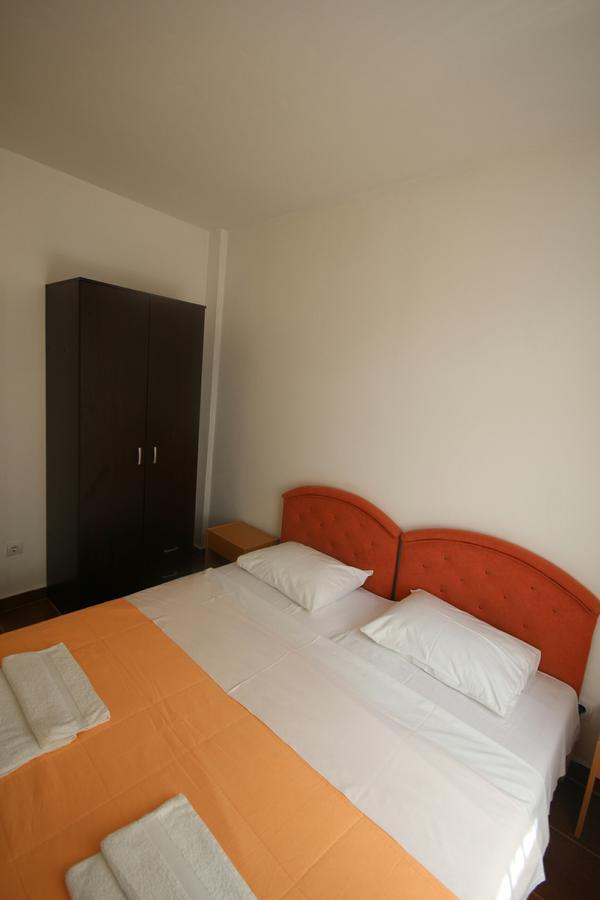 Apartments Olga Virpazar Exterior foto